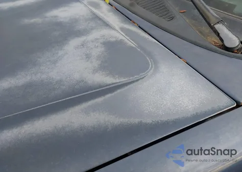 1999 Ford Explorer Eddie Bauer/Limited/Xlt from USA, damaged, VIN 1FMDU34E2XZB85912